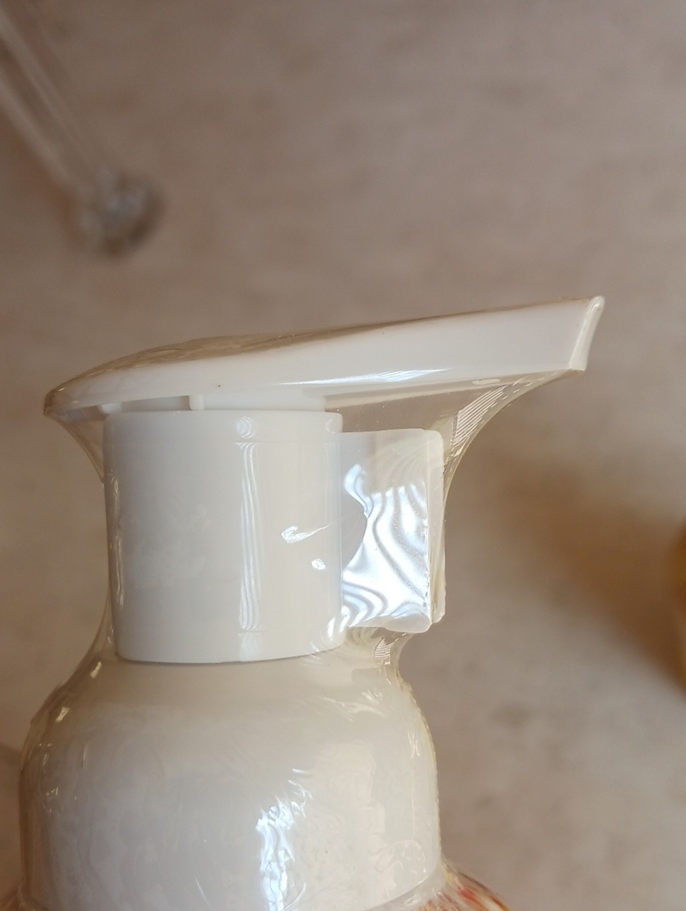 Homeworx By Slatkin- set Of 2 Foaming Hand Soaps,,Sealed...NEW,..see Descr. - Picture 4 of 8